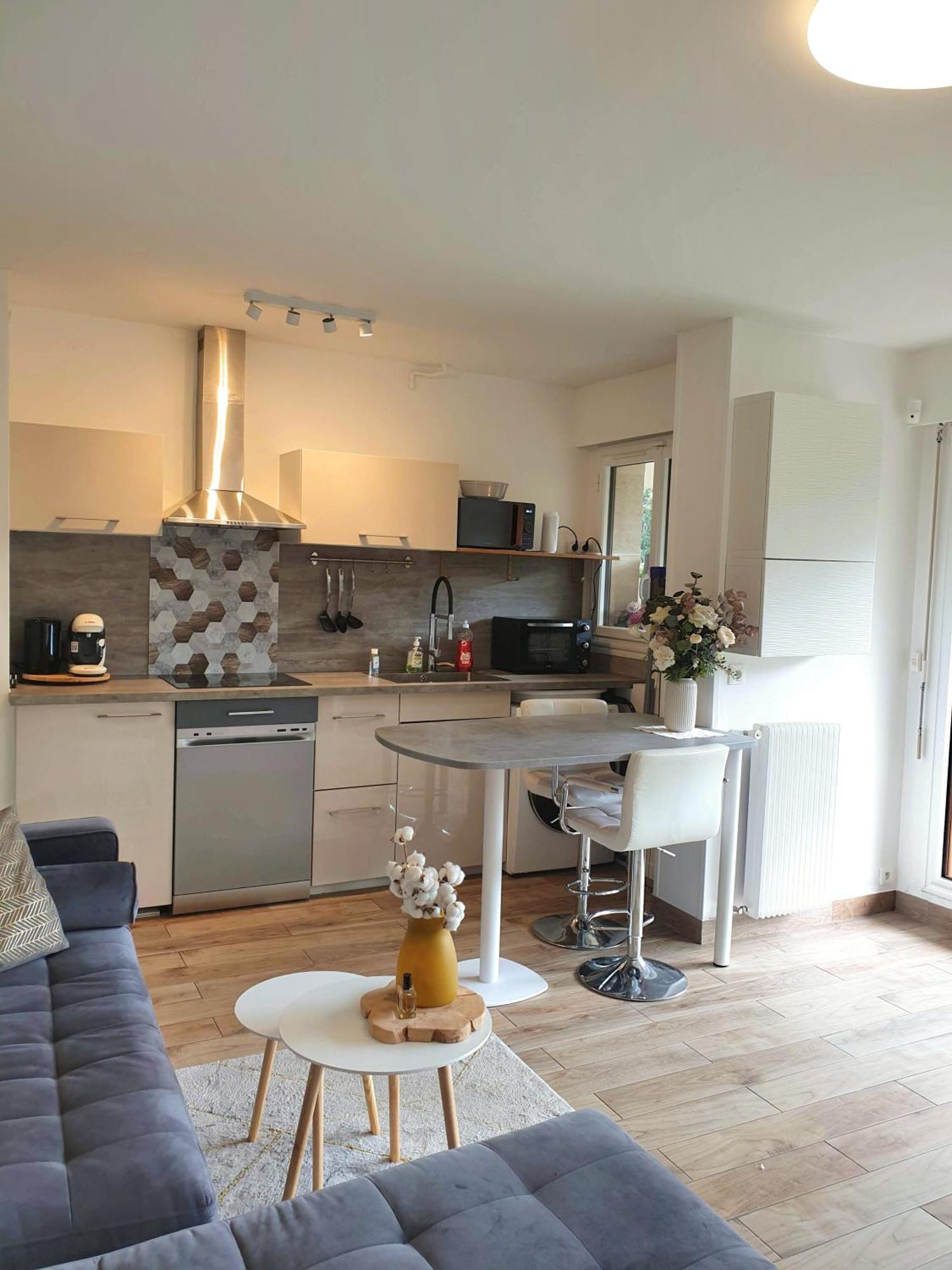 Appartement Avec Jardin Prive - 2 A 4 Voyageur 샤빌 외부 사진