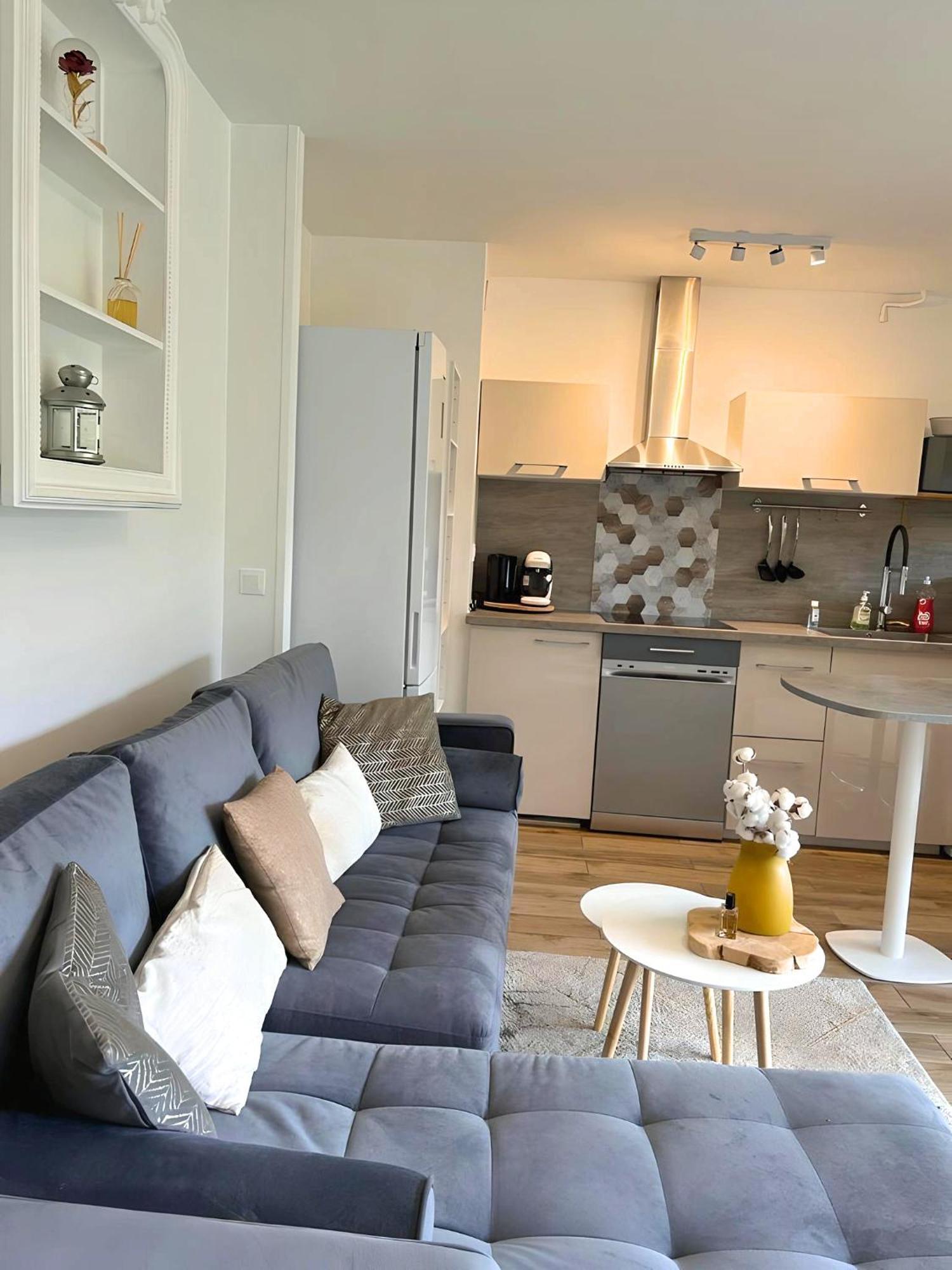 Appartement Avec Jardin Prive - 2 A 4 Voyageur 샤빌 외부 사진